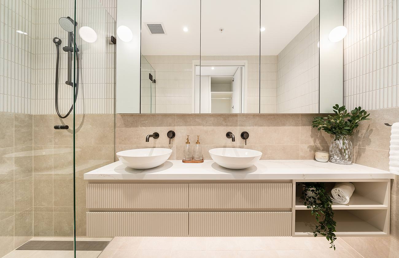 audrey-st-leonards-bathroom-2